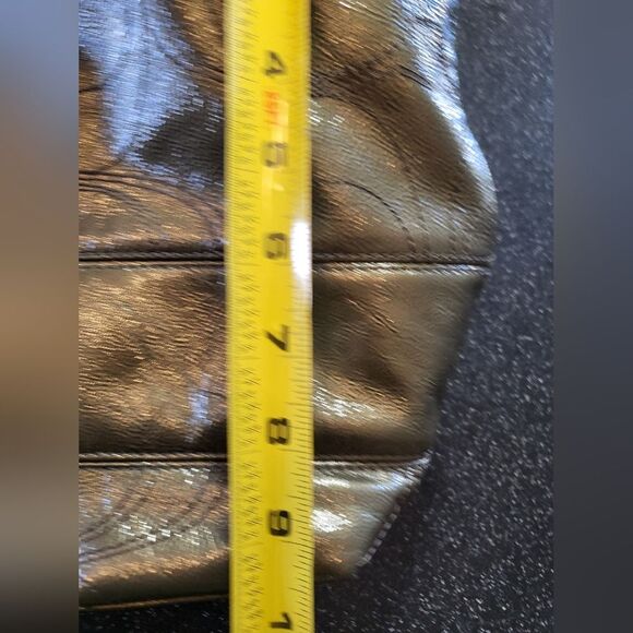 Coach Patent Leather Stitched C Tote Shoulder Bag Purse F15142 13 x 9.5 - Picture 15 of 16